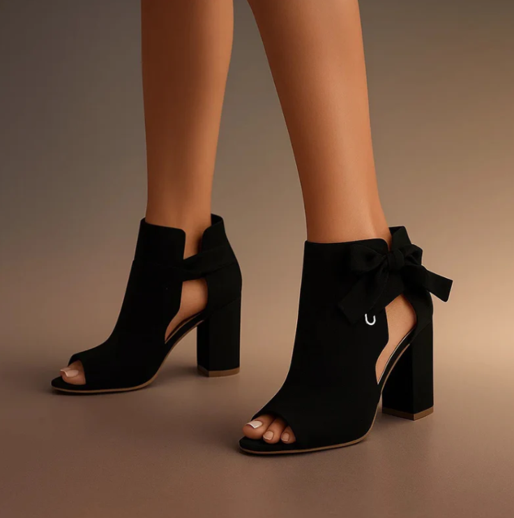 VALENCIA – Décolleté eleganti con fiocco